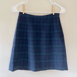 Aritzia Babaton navy and green plaid Hopper skirt!